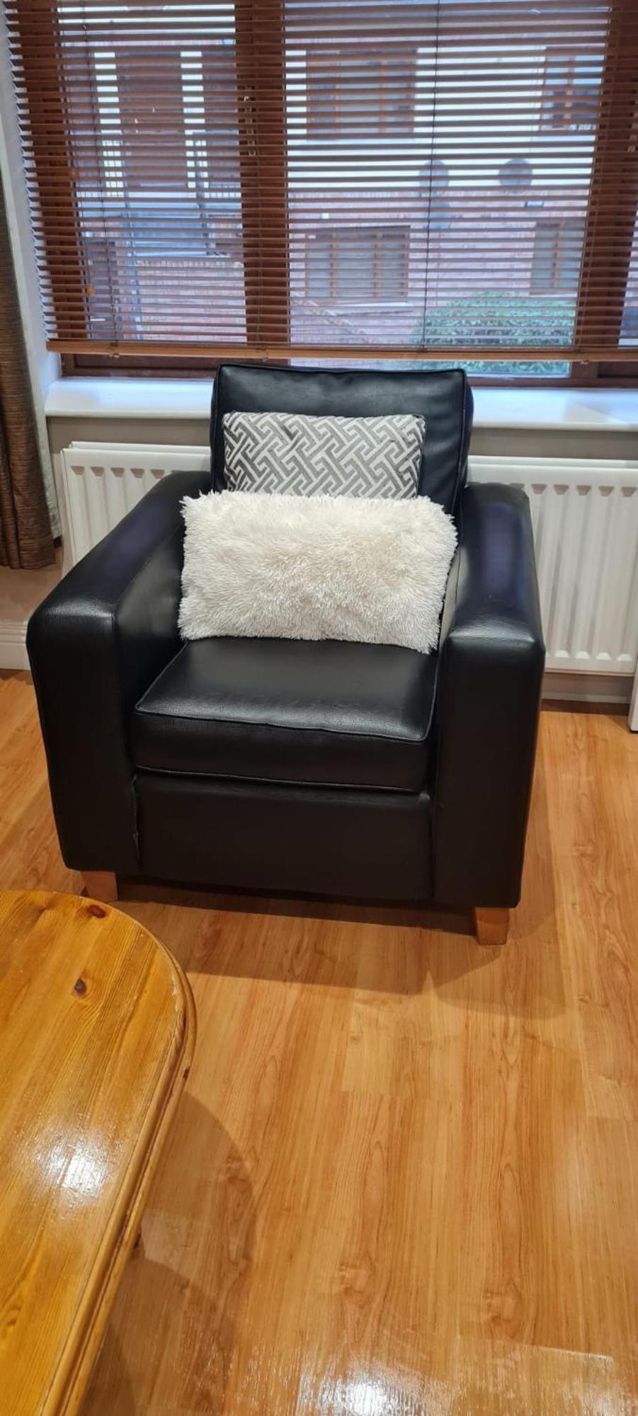 2 Bed Cosy Apartment In Heart Of Mullingar. Buitenkant foto